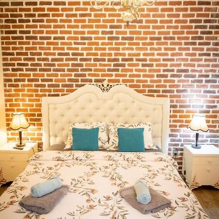 Piata'S Hidden Apartment Brasov Ngoại thất bức ảnh